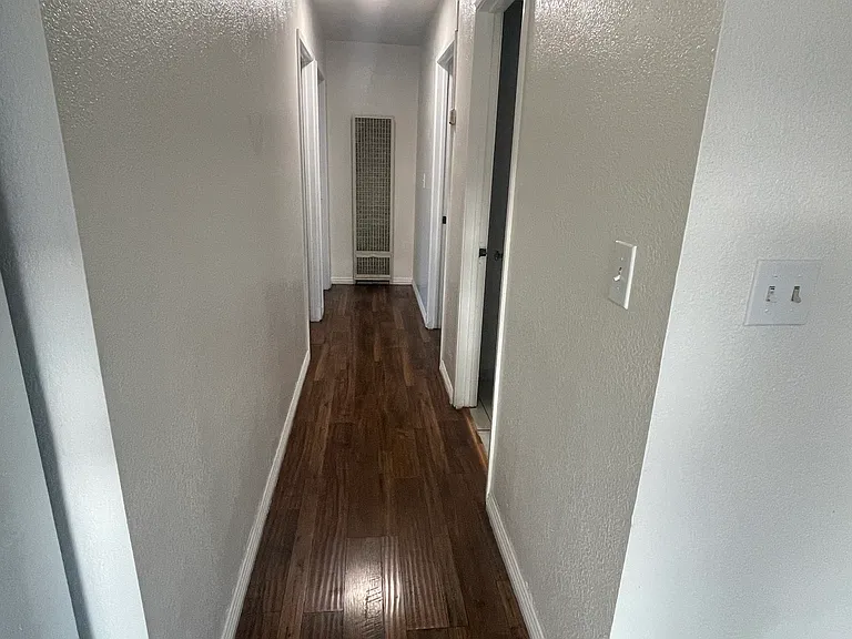 714 S Record Ave — Photo 7