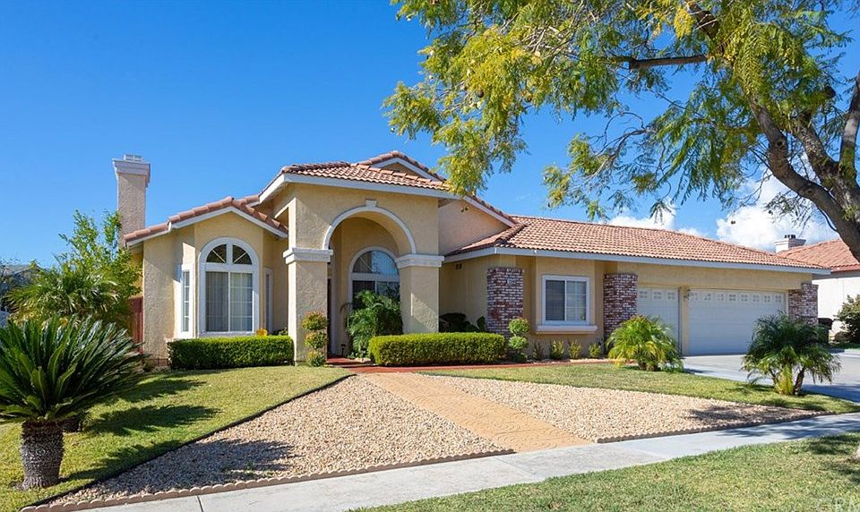 1st image of 7580 Jacaranda Ave