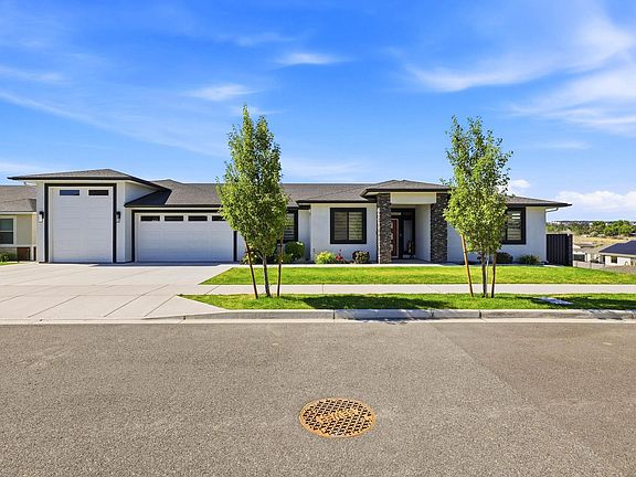 2nd image of 6029 W 31st Ave