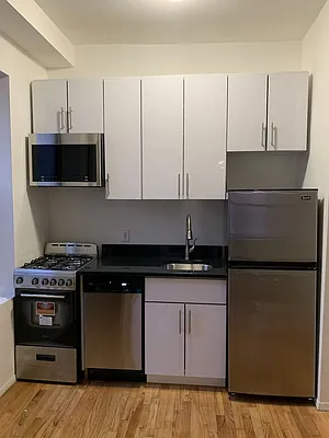 Rented by Dynamik Realty | media 9