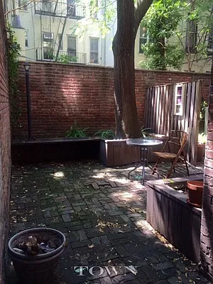 Rented by Town Residential | media 11