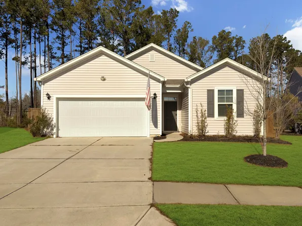 534 Wayton Cir, Moncks Corner, SC 29461