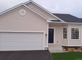 151 Webster Ln #2-38, Middletown, CT 06457