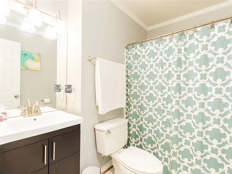 Upstairs guest bathroom