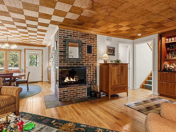 5th image of 6 Proctor Avenue