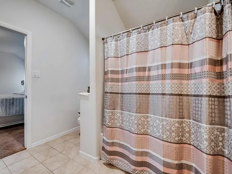 8244 Brashear Trl — Photo 12