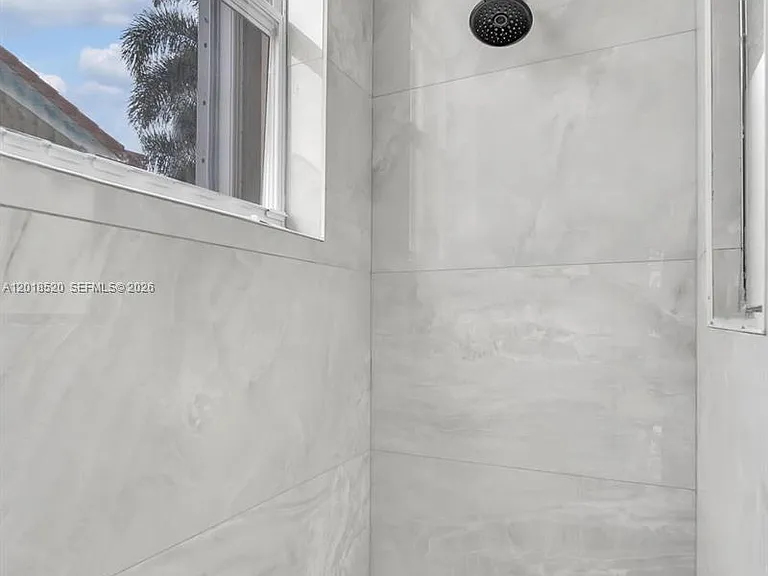 5374 SW 33rd Ave — Photo 12