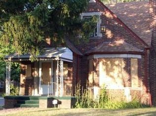 17616 San Juan Dr, Detroit, MI 48221