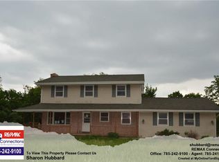 32835 W 371st St, Osawatomie, KS 66064