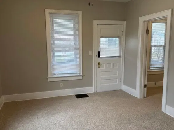 216 E Follett St, Sandusky, OH 44870