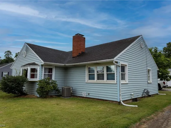 305 E Main St, Warsaw, OH 43844