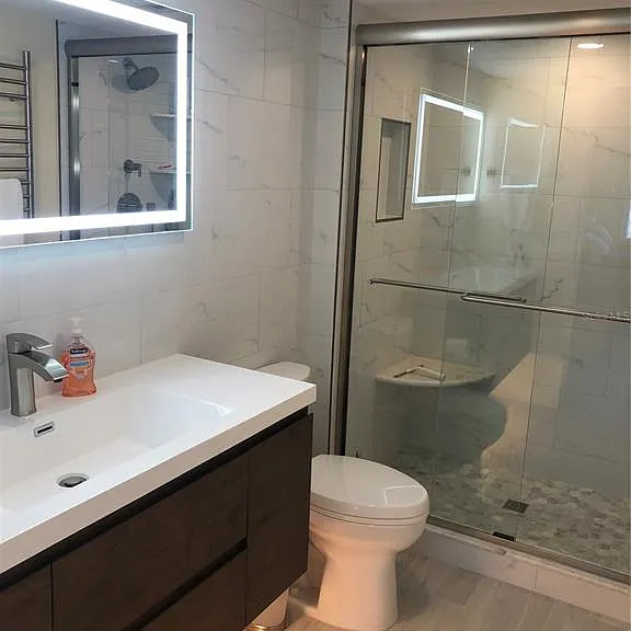 2425 Gulf Of Mexico Dr #11F — Photo 18