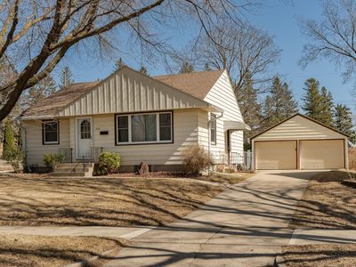 1418 13th Ave NW, Rochester, MN, 55901
