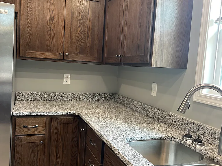 500 Hunters Cir #B — Photo 13