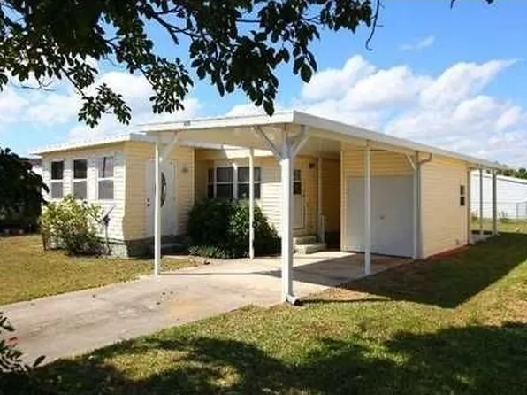 914 Barefoot Blvd, Barefoot Bay, FL 32976