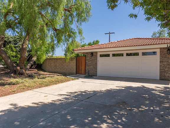 5th image of 1212 Encino Vista Ct