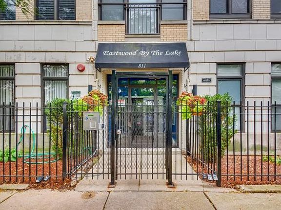 2nd image of 811 W Eastwood Ave APT 107