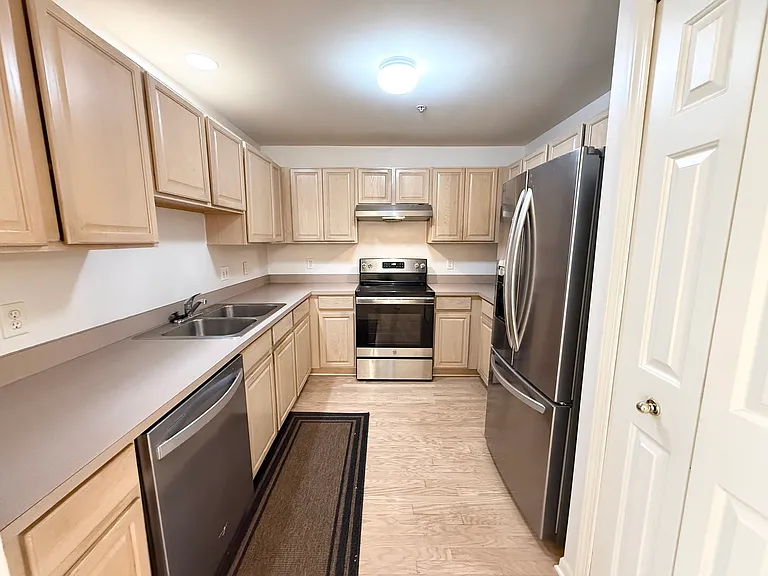 29419 Glen Oaks Blvd E — Photo 12