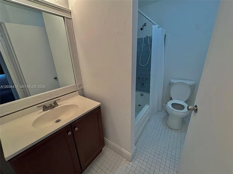 15460 SW 82nd Ln #404 — Photo 20