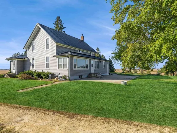 2727 190th Ave, Calamus, IA 52729