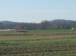 L10 Prairie Dr #10, Spring Green, WI 53588