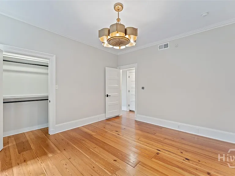 24 E Liberty St #73&83 — Photo 36