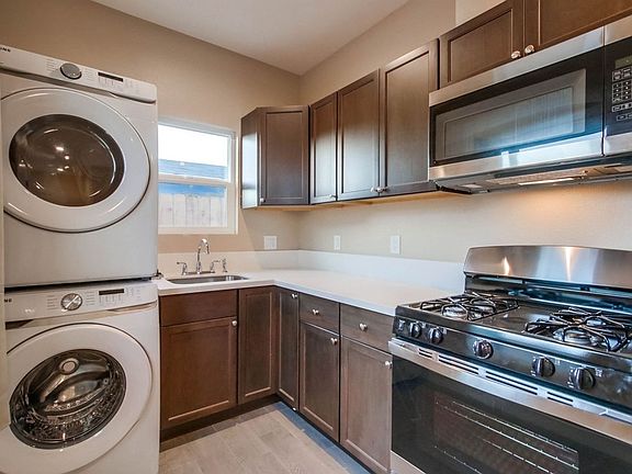 5th image of 1602 S 38th St #1602