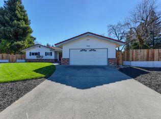1046 Lake Glen Way, Sacramento, CA