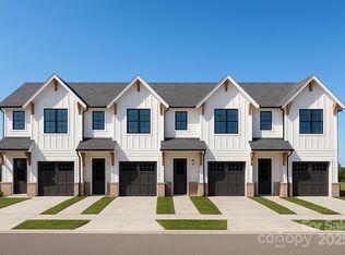 3104 Ridge Ave, Charlotte, NC 28208