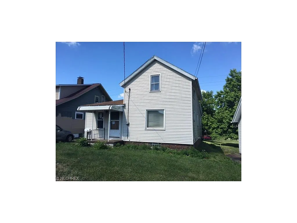 101 Hostetter Pl SW photo 1