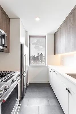 Rented by REAL New York | media 27
