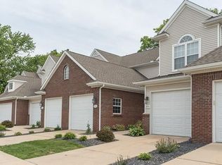 2976 Hunley Dr, Ann Arbor, MI 48105