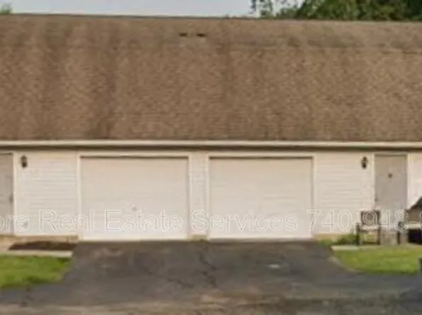 560 Brookside Ct, Heath, OH 43056