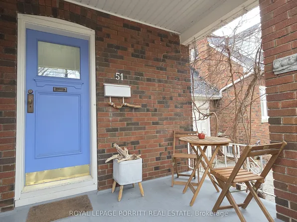 51 36th St, Toronto, ON M8W 3L1