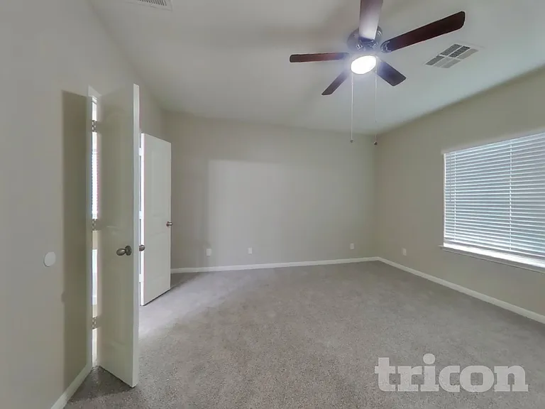 2832 Mistywood Ln — Photo 7