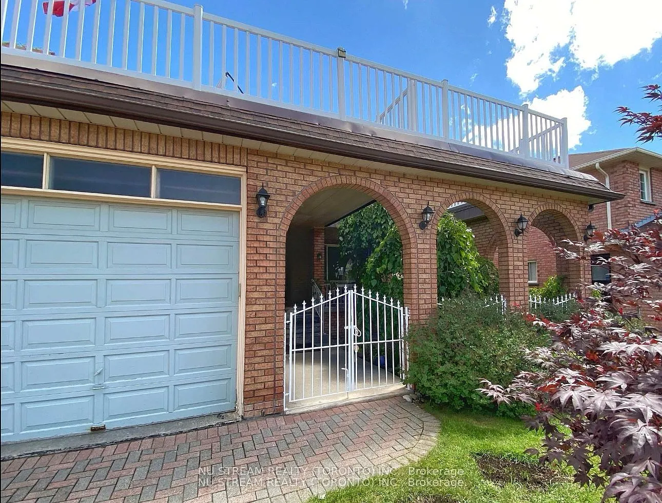 1 bed, $1,000 — Photo 1