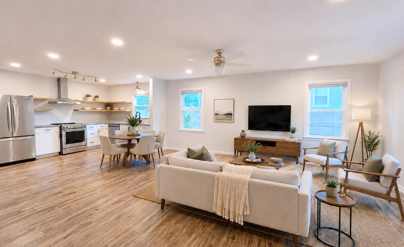 3 bed, 1208 sqft, $3,600 — Photo 4