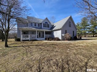 18749 N Tolle Ln, Mount Vernon, IL 62864