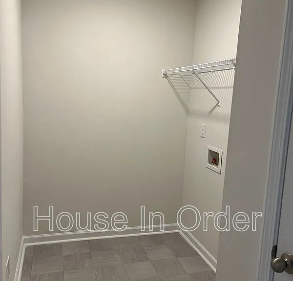 732 Fountain Park Blvd — Photo 14