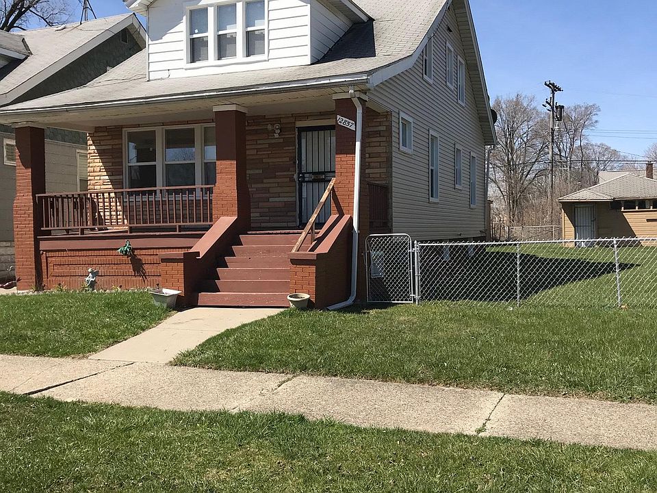 2nd image of 12857 Saint Louis St