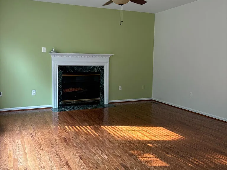 44331 Ladiesburg Pl — Photo 18