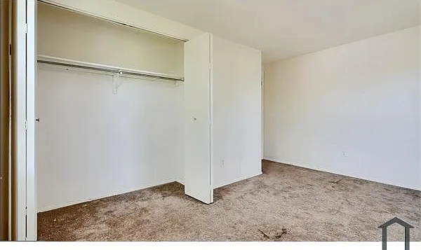 19 Melken Ct #5J — Photo 9