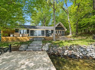 1032 Island Park Rd #2, Muskoka Lakes, ON P0B 1J0