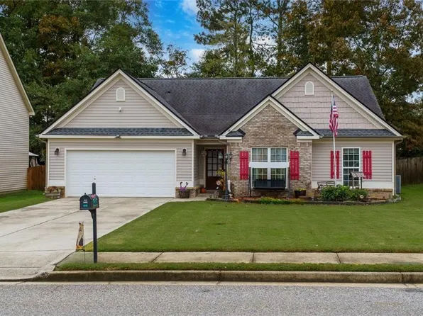 1441 Dillard Heights Dr, Bethlehem, GA 30620