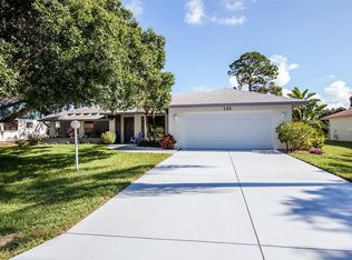 131 Shady Pine Ln, Nokomis, FL 34275