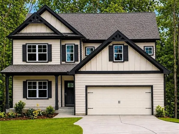 8514 McBride Ln, Gainesville, GA 30506