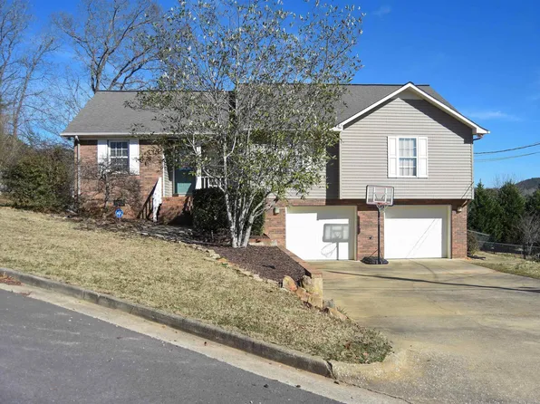 300 Alex Ln, Oxford, AL 36203