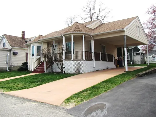 517 Prescott St, New Bedford, MA 02745