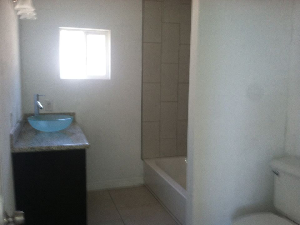 1st image of 931 63rd St