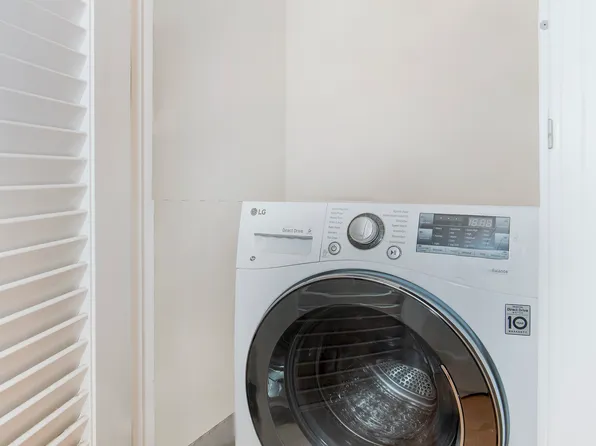 64-05 Yellowstone Boulevard image 14 of 14